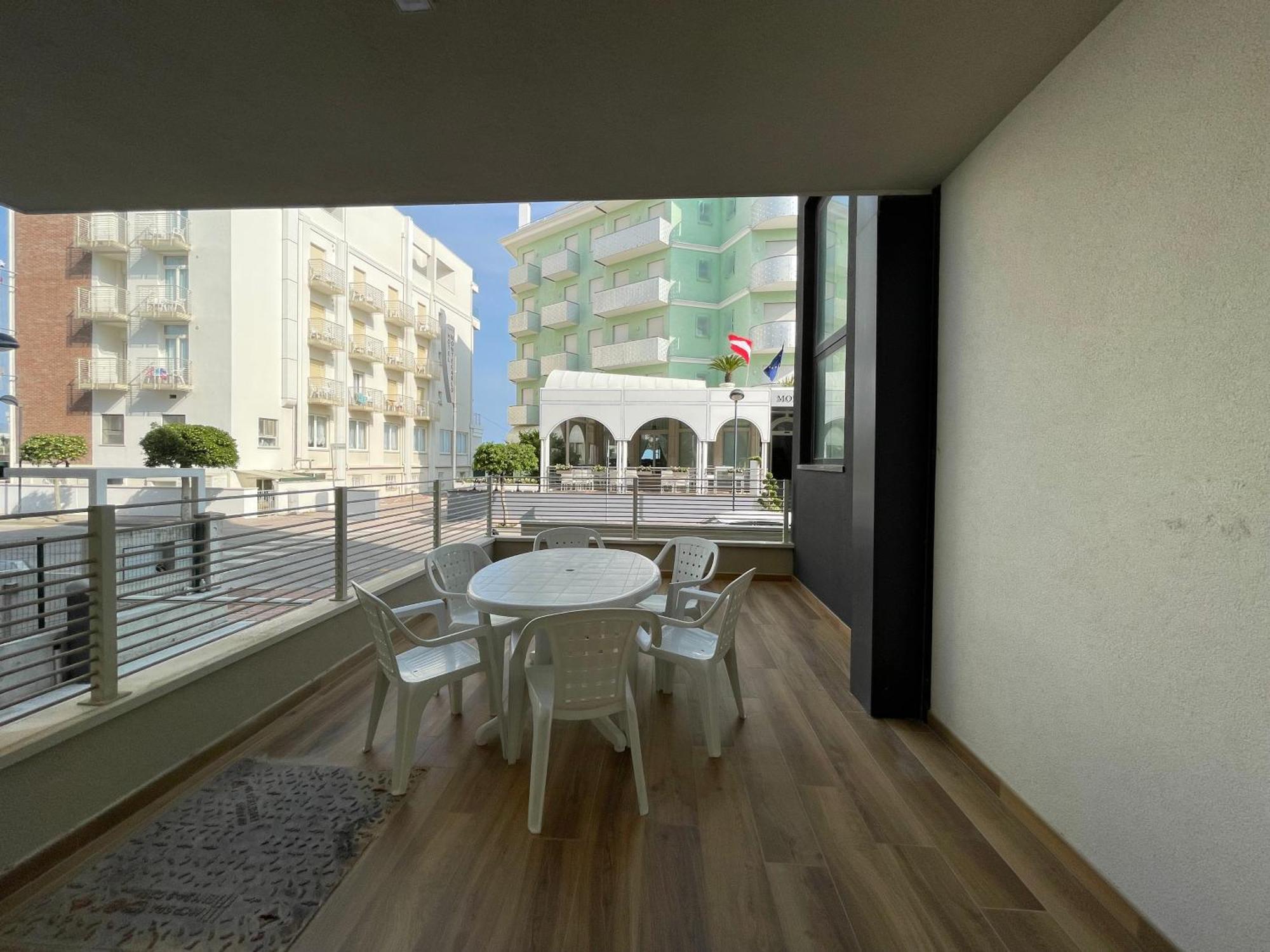 Marina Dream Beach Apartments With Sea View Terrace - Agenzia Cocal Caorle Dış mekan fotoğraf